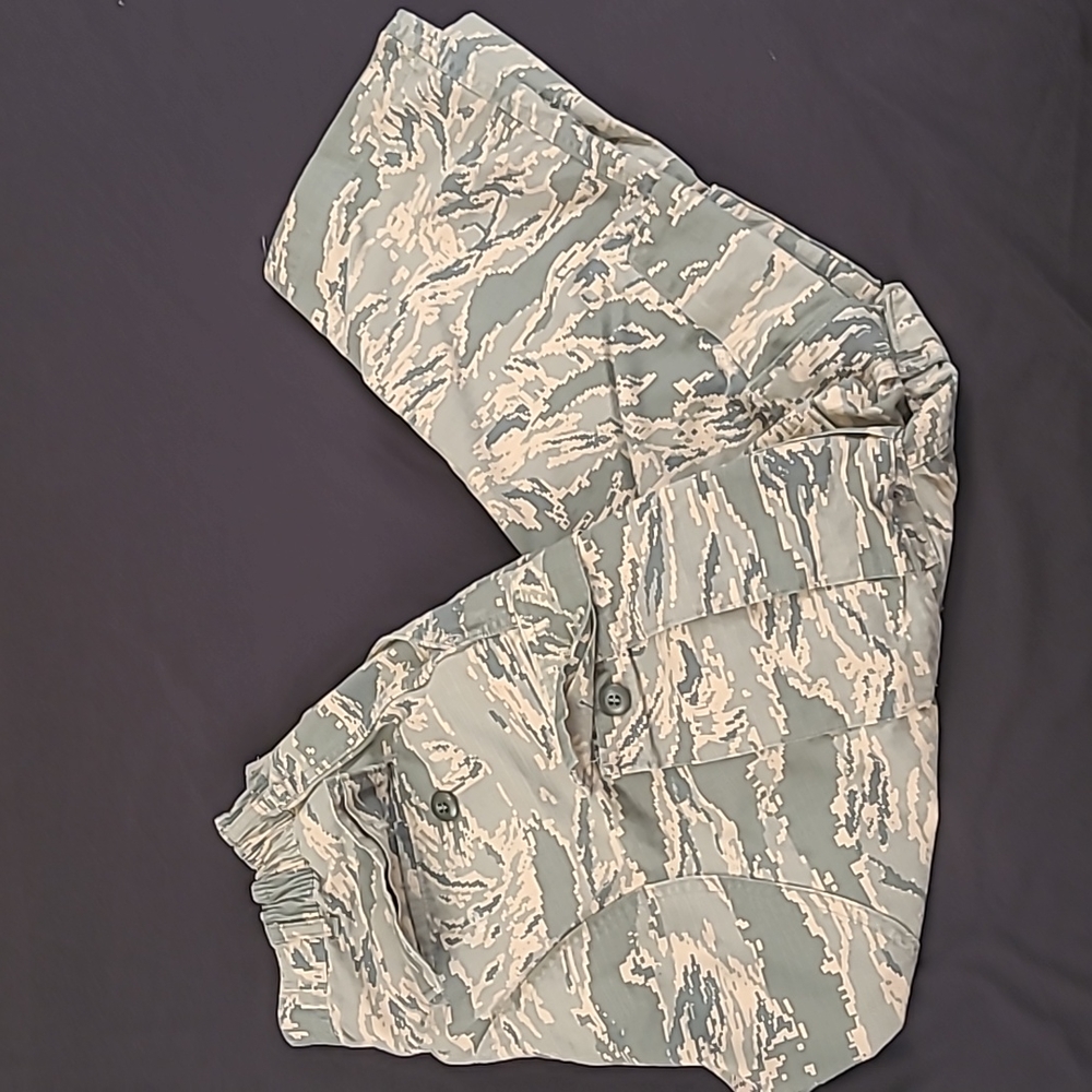 Newer millitary cargo pants